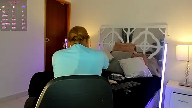 MikaelaStone online show from December 18, 2025, 10:30 am