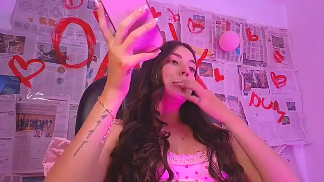 Mavii  online show from February 14, 2026, 7:03 pm