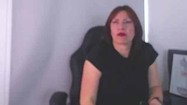 AmaraMoon  online show from October 14, 2025, 10:20 pm