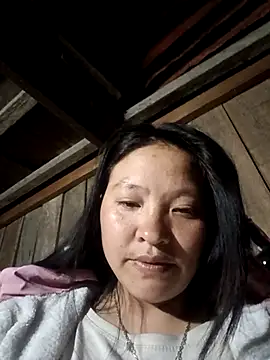 MuiNay online show from November 30, 2025, 10:21 pm