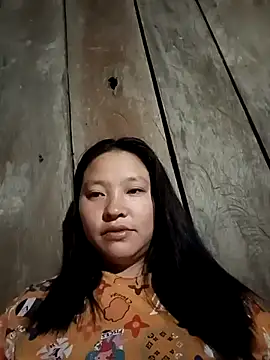 MuiNay online show from November 14, 2025, 10:24 pm