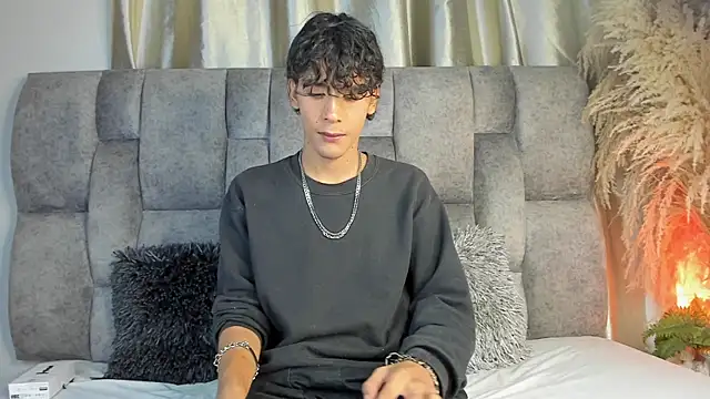 d3rke 666 online show from November 6, 2025, 4:38 am