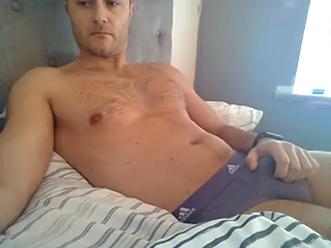 Snapshot of haydonxx chatting on February 15, 2026, 1:54 pm haydonxx online show from February 15, 2026, 1:54 pm
