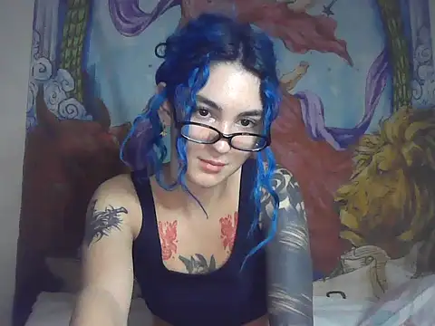 peetitefairy online show from November 26, 2025, 4:12 am