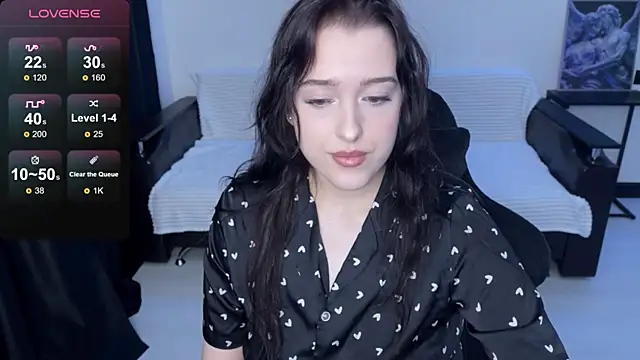 Sunshine J online show from November 18, 2025, 8:56 pm