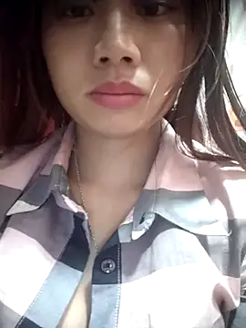 Snapshot of Dung-Thao19 chatting on February 21, 2026, 1:29 am Dung-Thao19 online show from February 21, 2026, 1:29 am