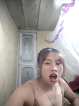 Dung-Thao19 online show from October 12, 2025, 1:34 pm