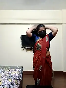 Snapshot of Desi_Teacher chatting on October 27, 2025, 2:29 pm Desi Teacher online show from October 27, 2025, 2:29 pm