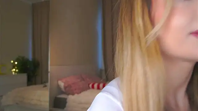 GeorginaHarn online show from April 4, 2026, 8:10 am