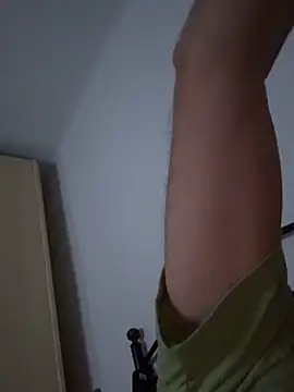 gigolobcn online show from February 22, 2026, 5:36 pm