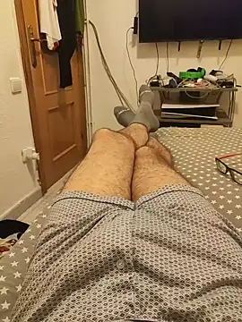 gigolobcn online show from October 17, 2025, 3:10 am