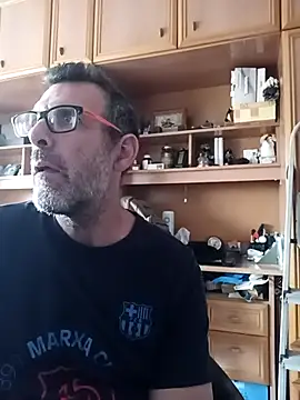 Snapshot of gigolobcn chatting on May 9, 2026, 1:25 pm gigolobcn online show from May 9, 2026, 1:25 pm
