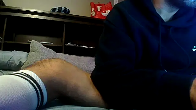 Snapshot of LeeCox chatting on October 26, 2025, 12:27 pm LeeCox online show from October 26, 2025, 12:27 pm