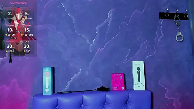 Lili milk20 online show from November 12, 2025, 7:29 pm