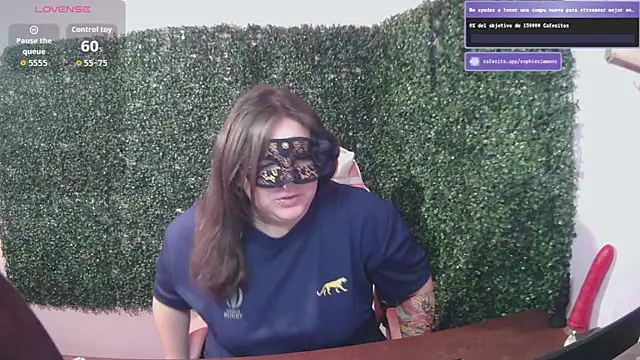 Snapshot of SophieSimmons_ chatting on October 4, 2025, 8:16 am SophieSimmons online show from October 4, 2025, 8:16 am