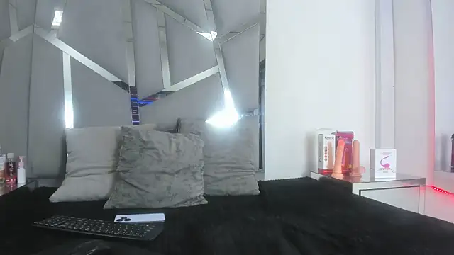 GabrielBrowm online show from September 16, 2025, 7:59 pm