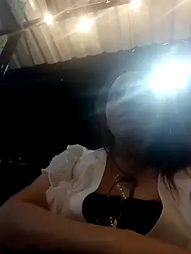 tany90 online show from December 21, 2025, 3:52 am