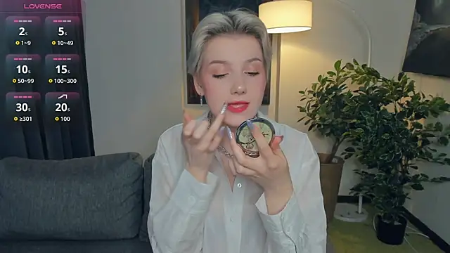 OdelynaAsp online show from November 12, 2025, 1:48 pm