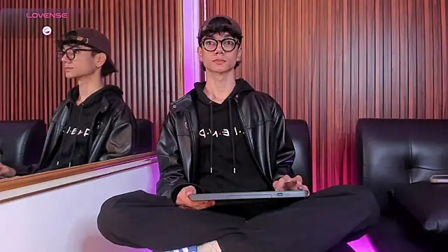 Snapshot of Phillicious__ chatting on February 2, 2026, 11:59 pm Phillicious online show from February 2, 2026, 11:59 pm