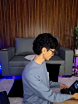 Snapshot of Phillicious__ chatting on February 20, 2026, 6:48 am Phillicious online show from February 20, 2026, 6:48 am