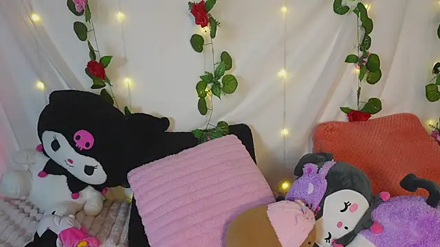 cutee andrea online show from May 29, 2026, 3:45 am