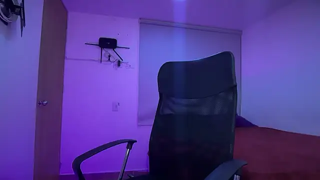 Toy boy777 online show from February 28, 2026, 2:33 am