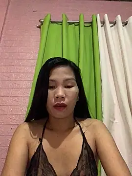 Cleo17 online show from April 10, 2026, 2:24 pm