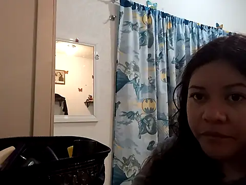 Snapshot of Kitty_WetXxX chatting on November 11, 2025, 2:17 am Kitty WetXxX online show from November 11, 2025, 2:17 am