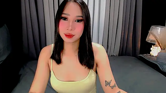 Snapshot of kisha_greyson chatting on October 11, 2025, 5:47 pm kisha greyson online show from October 11, 2025, 5:47 pm