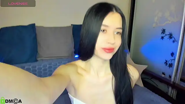 Snapshot of SelinLi chatting on February 28, 2026, 8:47 am SelinLi online show from February 28, 2026, 8:47 am