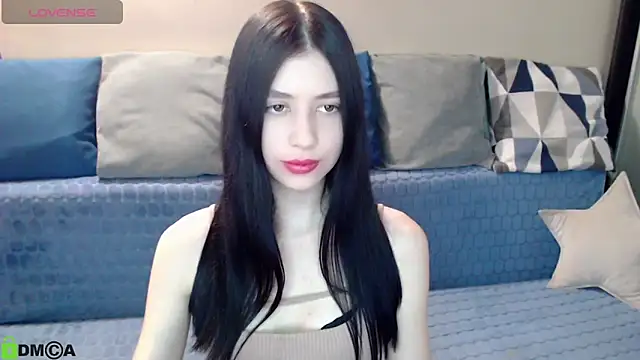 SelinLi online show from April 14, 2026, 8:30 am