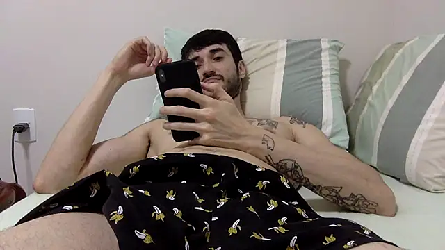 Snapshot of Fubinha chatting on October 8, 2025, 11:16 pm Fubinha online show from October 8, 2025, 11:16 pm