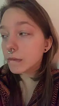 Snapshot of VesnaCrystal chatting on March 1, 2026, 9:37 pm VesnaCrystal online show from March 1, 2026, 9:37 pm