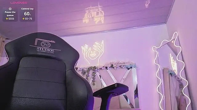 ZURY TAY online show from March 7, 2026, 11:49 am