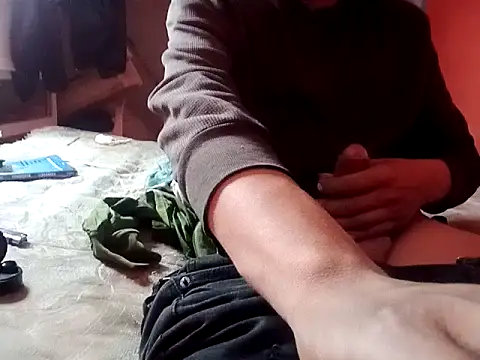 Hay-Viene-El-Huyy online show from April 4, 2026, 3:24 am