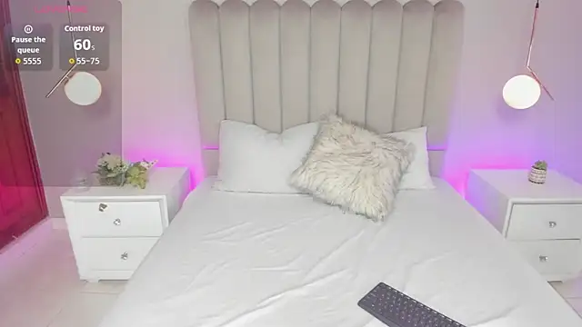 Snapshot of Dani_rosse_ chatting on September 10, 2025, 1:32 pm Dani rosse online show from September 10, 2025, 1:32 pm