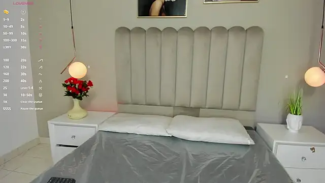 Snapshot of Dani_rosse_ chatting on June 6, 2026, 1:05 pm Dani rosse online show from June 6, 2026, 1:05 pm