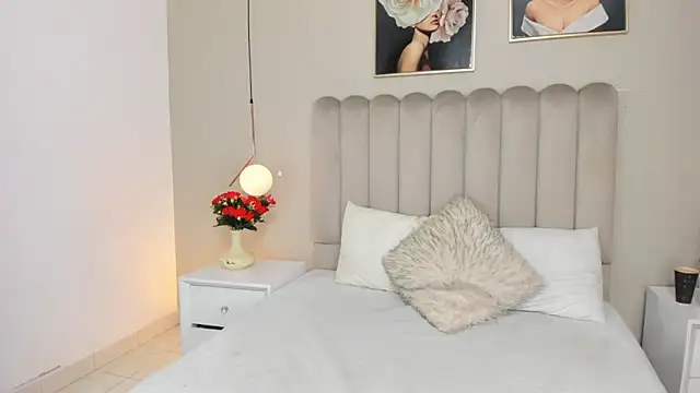 Snapshot of Dani_rosse_ chatting on May 28, 2026, 1:28 pm Dani rosse online show from May 28, 2026, 1:28 pm