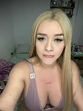 Snapshot of Dani_rosse_ chatting on June 8, 2026, 6:08 pm Dani rosse online show from June 8, 2026, 6:08 pm