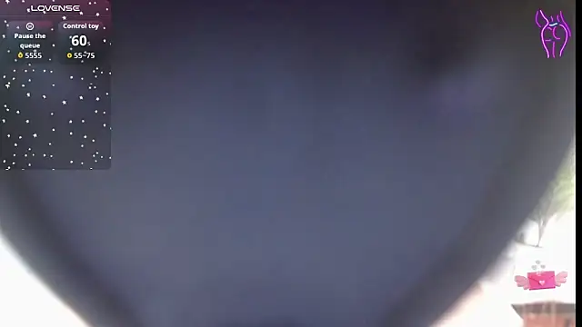 Evanss lx online show from November 26, 2025, 6:52 pm