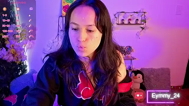 Snapshot of Eymmy_24 chatting on February 6, 2026, 1:01 am Eymmy 24 online show from February 6, 2026, 1:01 am