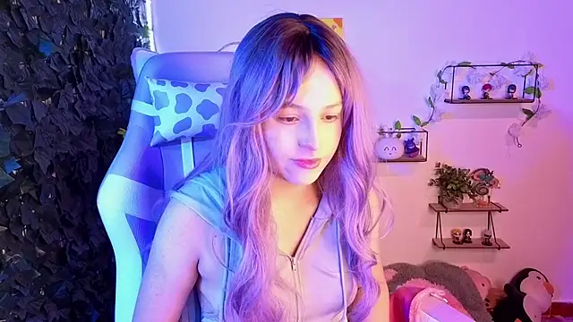 Snapshot of Eymmy_24 chatting on March 2, 2026, 1:39 am Eymmy 24 online show from March 2, 2026, 1:39 am