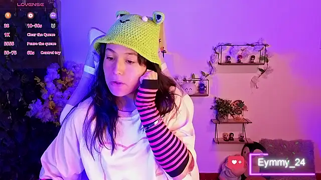 Snapshot of Eymmy_24 chatting on February 11, 2026, 2:22 am Eymmy 24 online show from February 11, 2026, 2:22 am