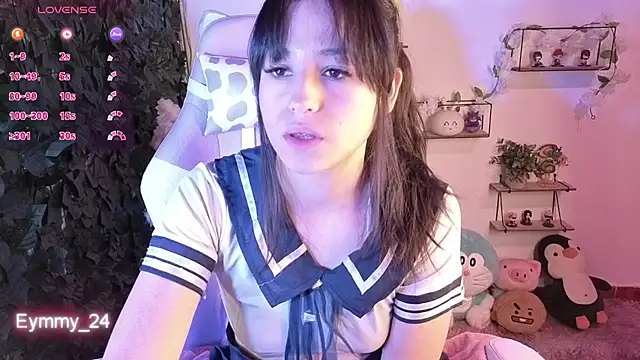 Snapshot of Eymmy_24 chatting on July 9, 2026, 1:39 am Eymmy 24 online show from July 9, 2026, 1:39 am