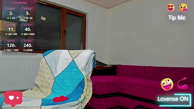 Snapshot of MiaKiittyy chatting on January 31, 2026, 8:40 pm MiaKiittyy online show from January 31, 2026, 8:40 pm