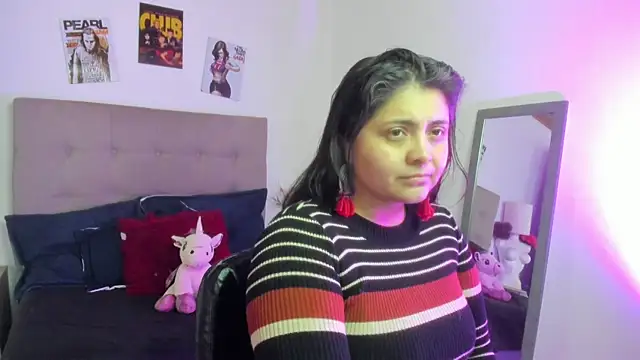 TifanyAmazinng online show from February 5, 2026, 12:23 pm