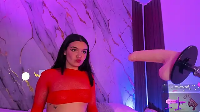 alicecute77 online show from November 14, 2025, 2:26 am