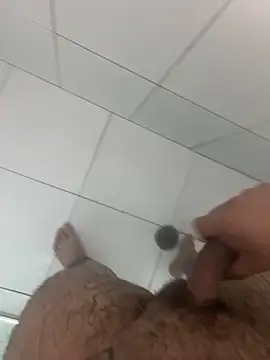 Snapshot of Silvaap9322 chatting on March 25, 2026, 10:03 am Silvaap9322 online show from March 25, 2026, 10:03 am