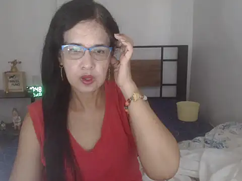 Prettysweetmum online show from October 1, 2025, 2:49 am