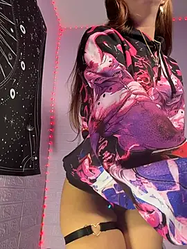 ZeziGamingg online show from February 15, 2026, 3:18 am